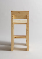 Vaarnii 001 Bar Stool สตูลสูงไม้ pine โครงสร้างแข็งแรง แสดงลายไม้ธรรมชาติ