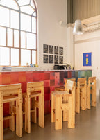Vaarnii 001 Bar Stool สตูลสูงไม้ pine โครงสร้างแข็งแรง แสดงลายไม้ธรรมชาติ