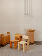 Vaarnii 001 Dining Chair เก้าอี้ไม้ pine โครงสร้างแข็งแรง แสดงลายไม้ธรรมชาติ