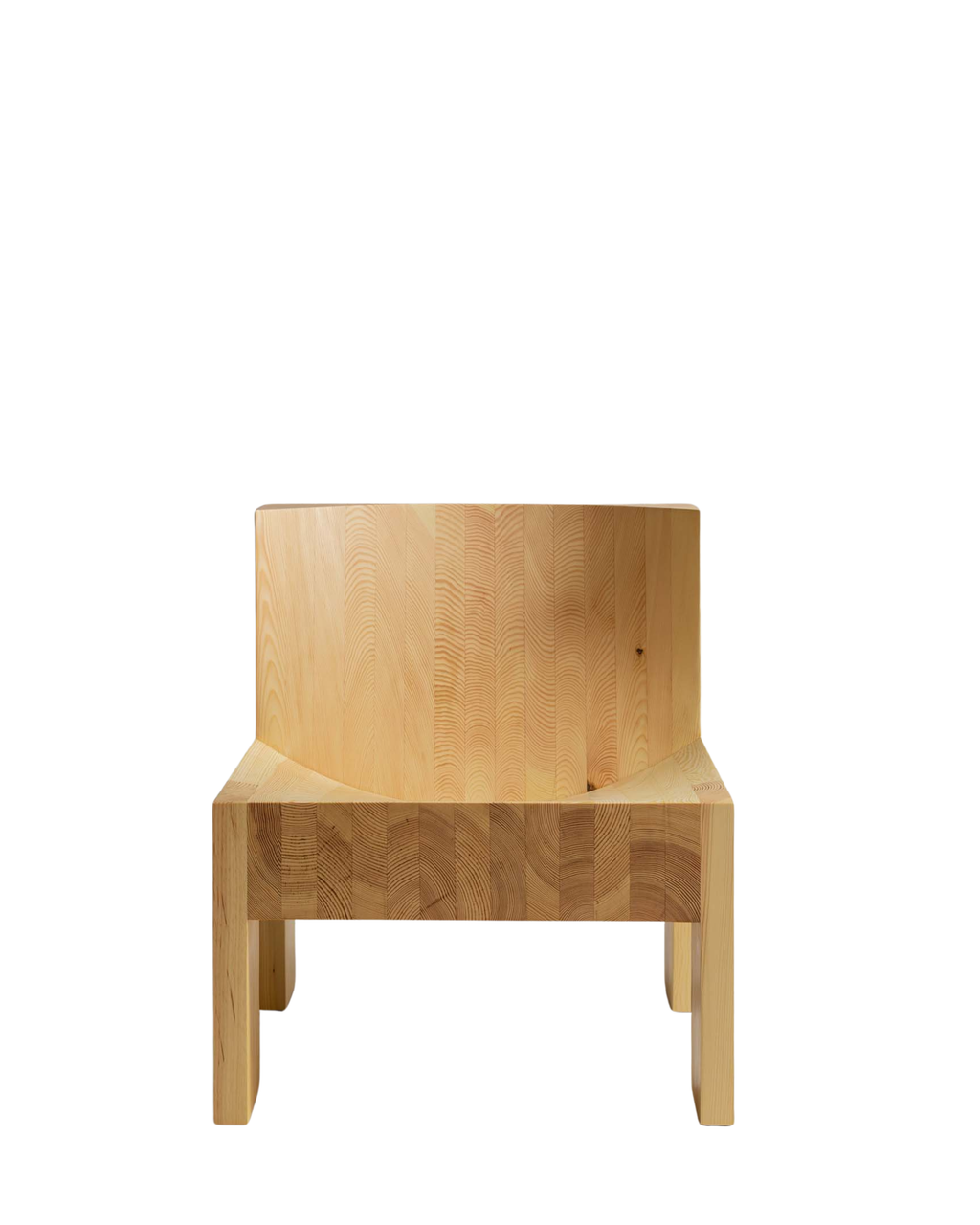Vaarnii 005 Lounge Chair เก้าอี้ไม้ pine รูปทรงตัน พร้อมพื้นผิวโค้งสำหรับนั่ง