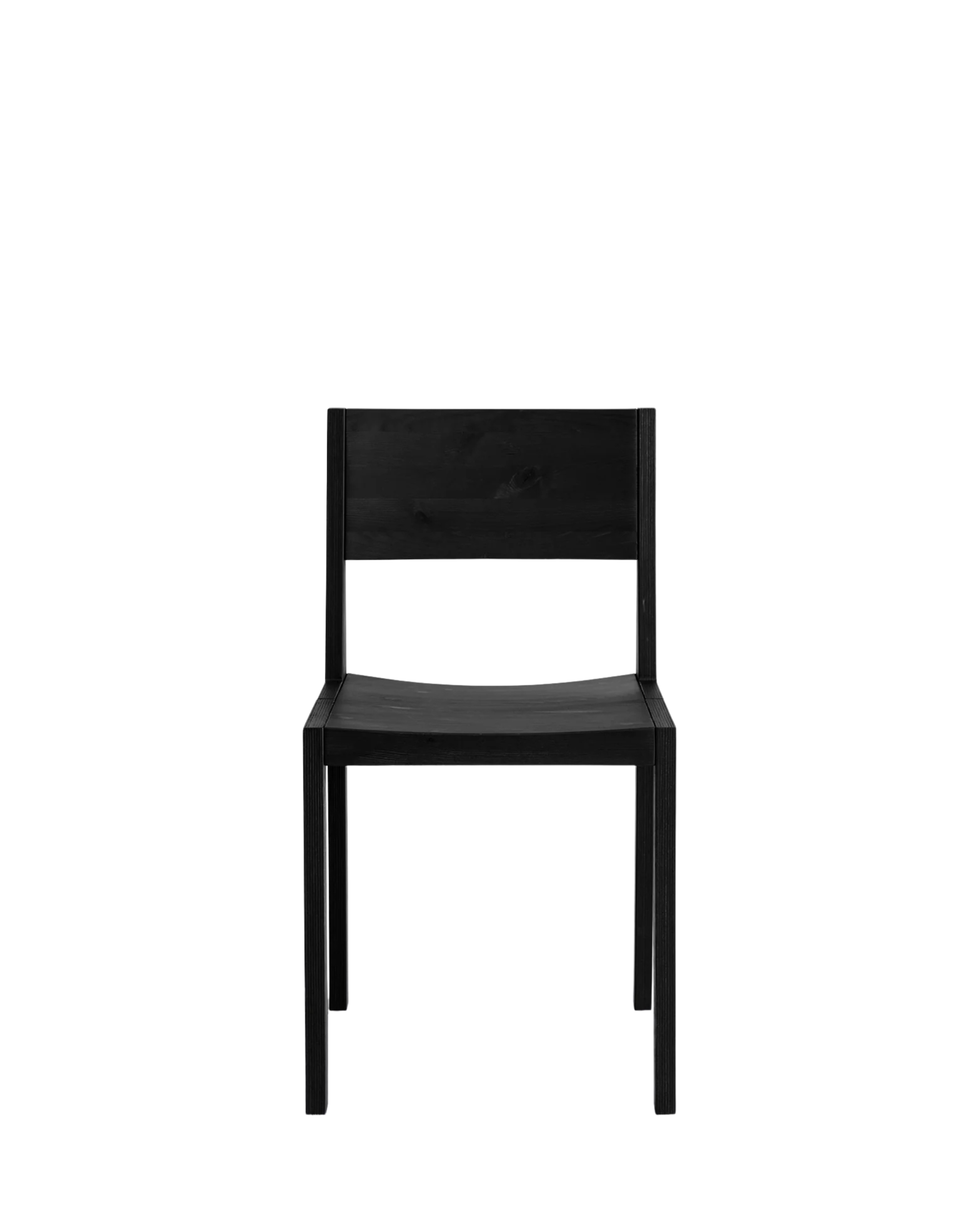 Vaarnii 016 Maasto Dining Chair Black เก้าอี้ไม้ pine สีดำ โครงสร้างเรียบง่าย