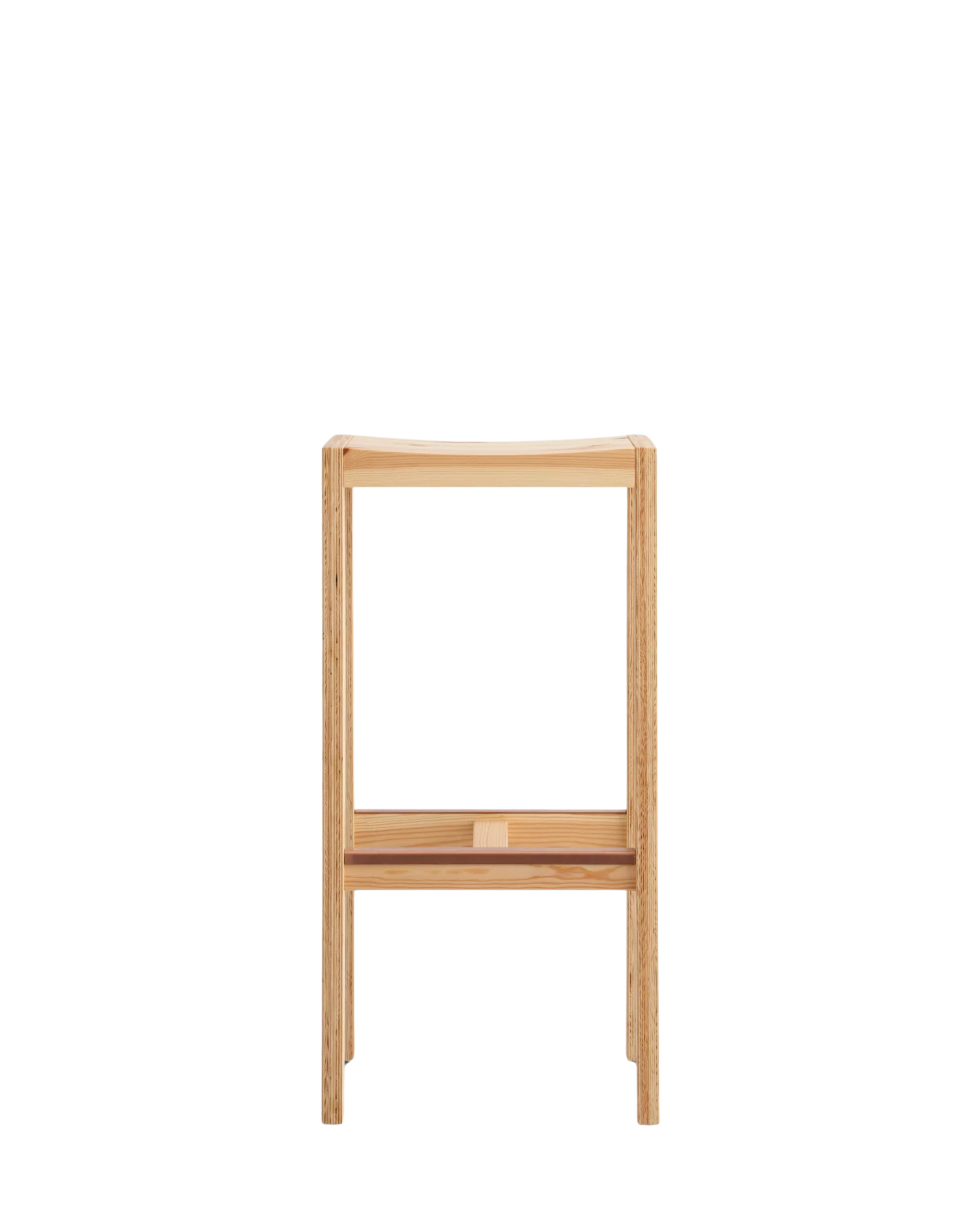 Vaarnii 016 Maasto Bar Stool สตูลไม้ pine โครงสร้างเรียบง่าย พร้อมที่วางเท้า copper