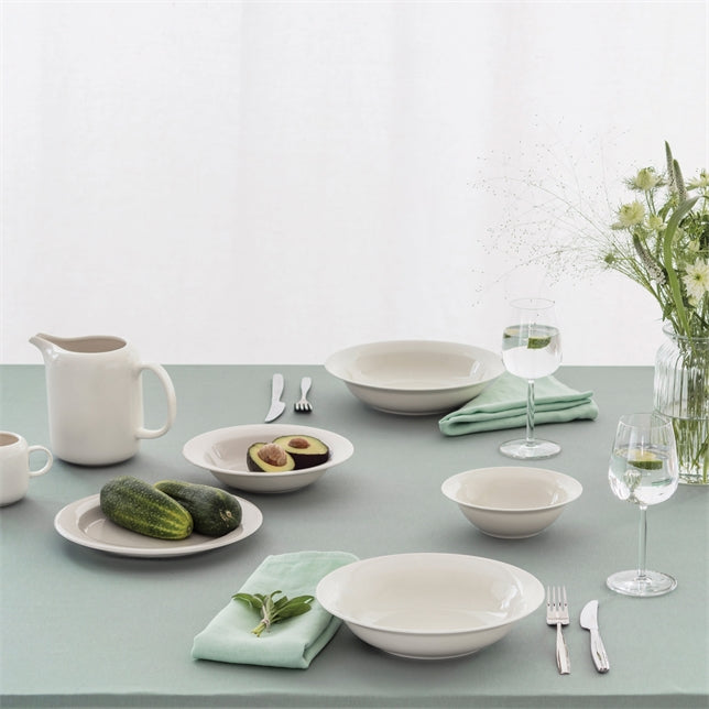 จานลึก Arctica จาก Arabia ขนาด 21 ซม. สีขาว ดีไซน์นอร์ดิกคลาสสิก
