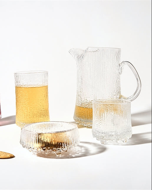 แก้ว Ultima Thule จาก Iittala พื้นผิวแก้วลวดลายน้ำแข็ง แรงบันดาลใจจากธรรมชาติอาร์กติก ดีไซน์โดย Tapio Wirkkala จากฟินแลนด์