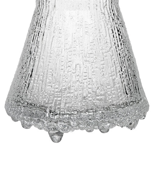 เหยือกแก้ว Ultima Thule จาก Iittala พื้นผิวแก้วลวดลายน้ำแข็ง แรงบันดาลใจจากธรรมชาติอาร์กติก ดีไซน์โดย Tapio Wirkkala จากฟินแลนด์ นำเข้าโดย Old Pine Trees