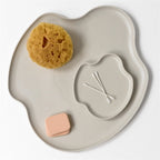 จานเสิร์ฟ Alvar Aalto จาก Iittala สี Sand รูปทรงออร์แกนิก