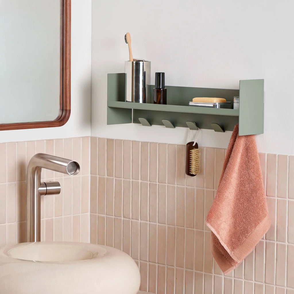 Pli Slim Wall-Mounted Coat Rack