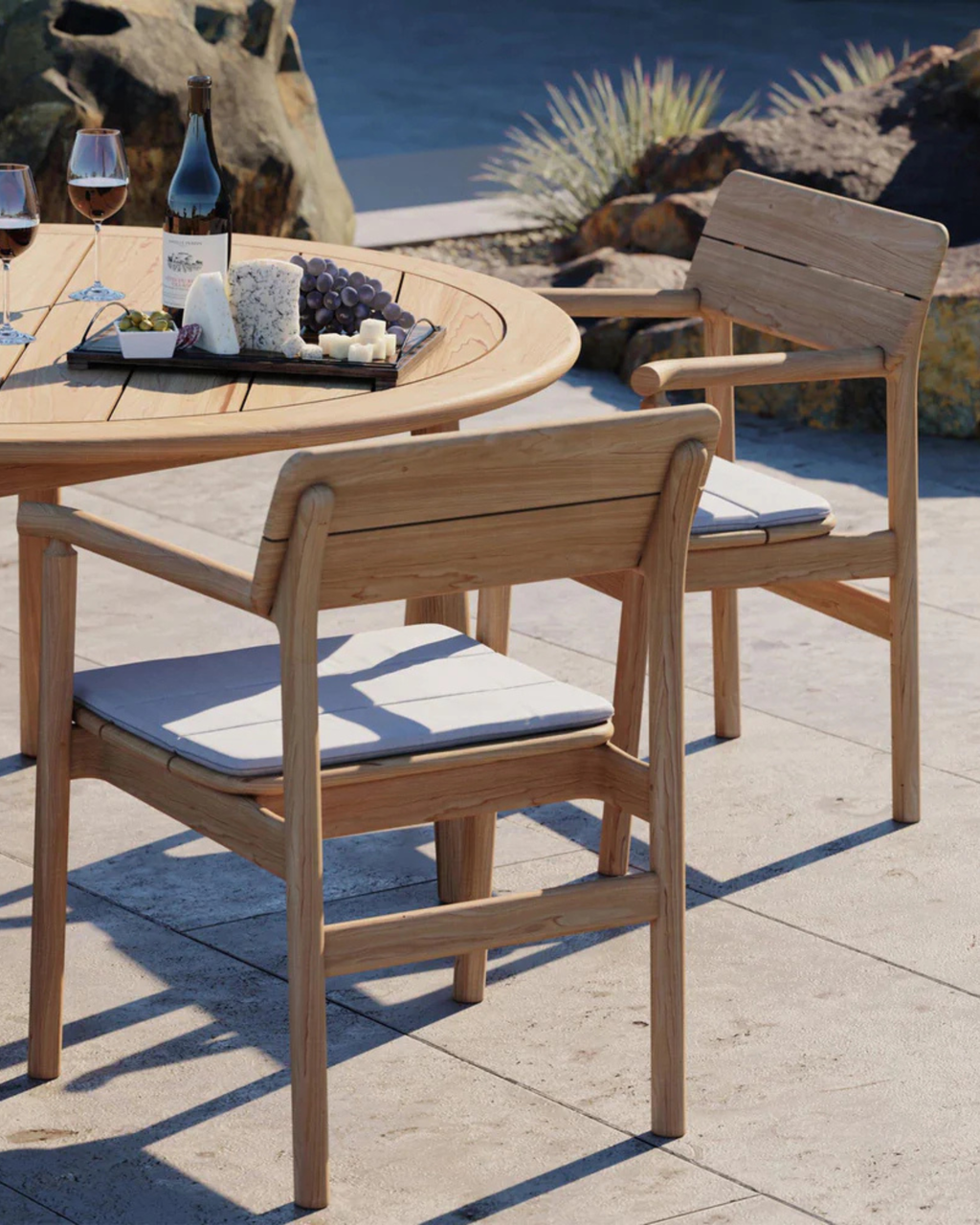 Tanso Armchair