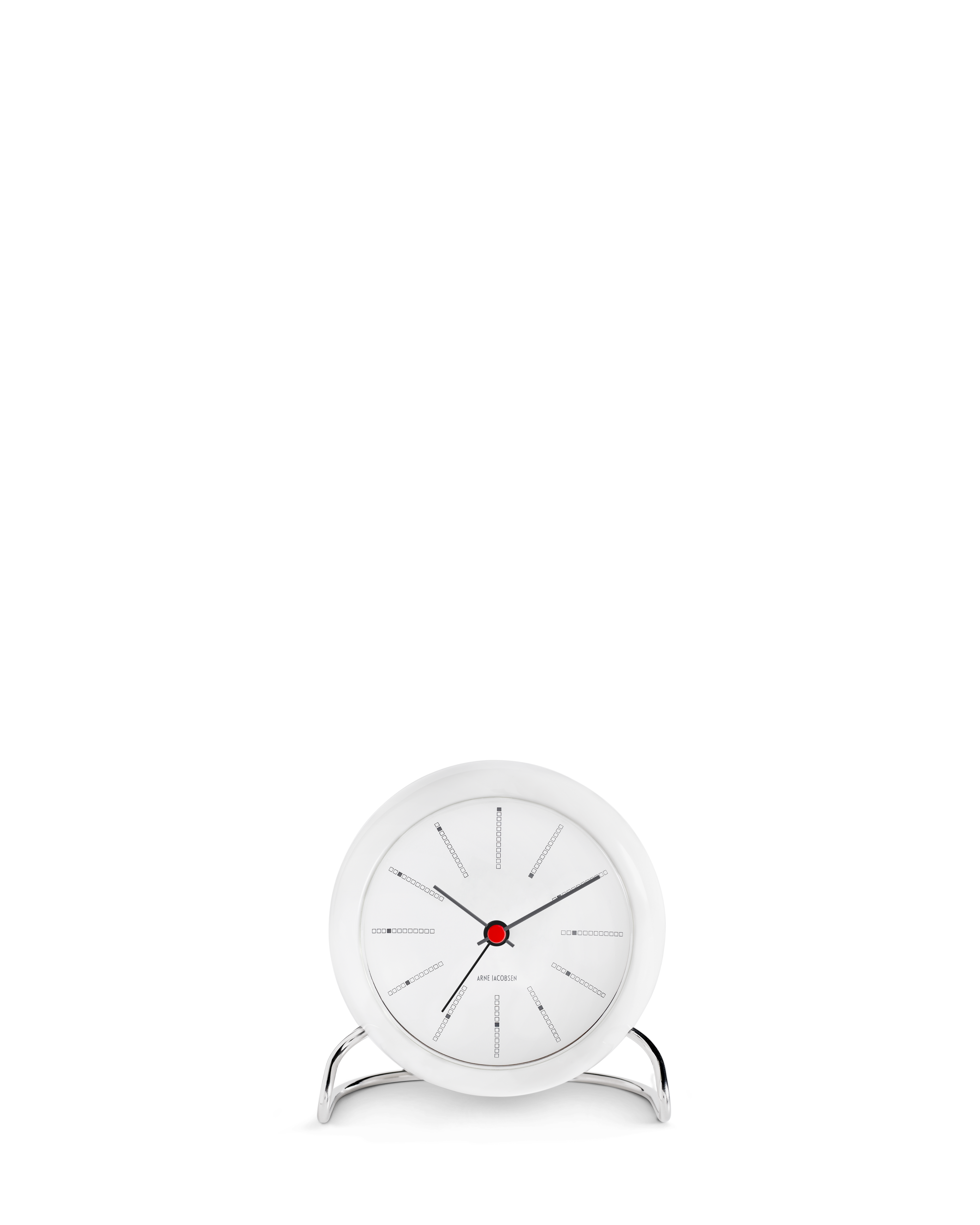 นาฬิกาตั้งโต๊ะ Arne Jacobsen Bankers Table Clock ดีไซน์มินิมอลคลาสสิก หน้าปัดกราฟิกอ่านง่าย ฐานโลหะโค้งแบบไอคอนิก จัดจำหน่ายโดย Old Pine Trees