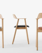 เก้าอี้ Bow Chair จาก TAKT แบรนด์เฟอร์นิเจอร์เดนมาร์ก ออกแบบโดย Sam Hecht และ Kim Colin ทำจากไม้โอ๊กแท้ขึ้นรูปทั้งชิ้น พนักพิงและที่เท้าแขนโค้งต่อเนื่องรับกับสรีระอย่างพอดี ดีไซน์เรียบง่ายแต่เต็มไปด้วยรายละเอียดที่ซ่อนอยู่ เผยความงามของโครงสร้างไม้ตามแบบสแกนดิเนเวีย ผสมผสานความสบาย ความสมดุล และความยั่งยืนได้อย่างลงตัว จัดจำหน่ายโดย Old Pine Trees