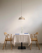 เก้าอี้ Bow Chair จาก TAKT แบรนด์เฟอร์นิเจอร์เดนมาร์ก ออกแบบโดย Sam Hecht และ Kim Colin ทำจากไม้โอ๊กแท้ขึ้นรูปทั้งชิ้น พนักพิงและที่เท้าแขนโค้งต่อเนื่องรับกับสรีระอย่างพอดี ดีไซน์เรียบง่ายแต่เต็มไปด้วยรายละเอียดที่ซ่อนอยู่ เผยความงามของโครงสร้างไม้ตามแบบสแกนดิเนเวีย ผสมผสานความสบาย ความสมดุล และความยั่งยืนได้อย่างลงตัว จัดจำหน่ายโดย Old Pine Trees