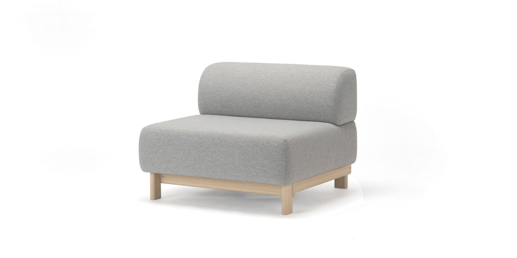 Karimoku New Standard Elephant Sofa 1-Seater Bench โมดูลโซฟาเบาะบุผ้าฐานไม้เกาลัด ออกแบบโดย Christian Haas