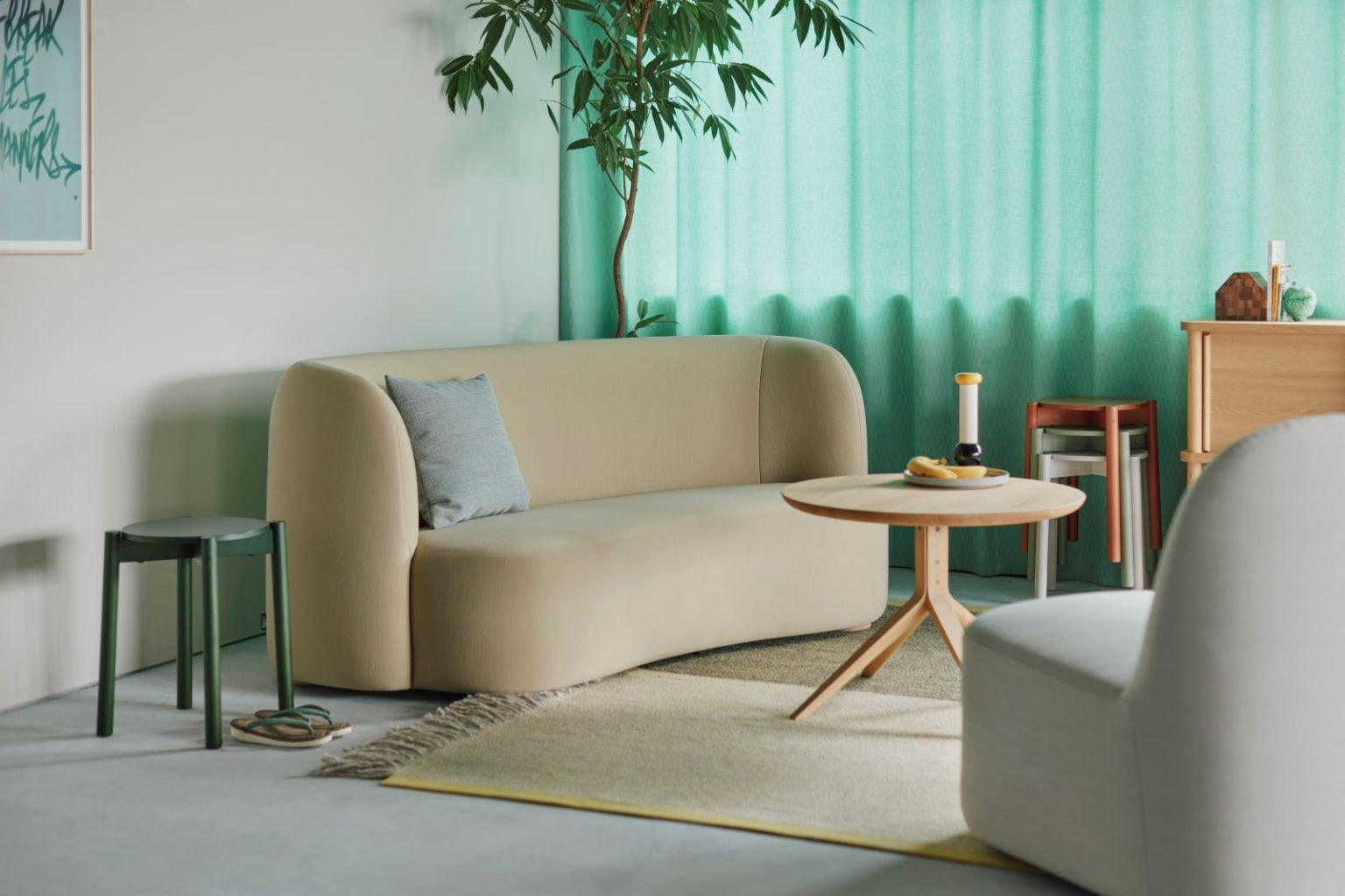 Karimoku New Standard Polar Sofa 2-Seater โซฟาเบาะบุผ้าฐานไม้โอ๊ค ออกแบบโดย Moritz Schlatter