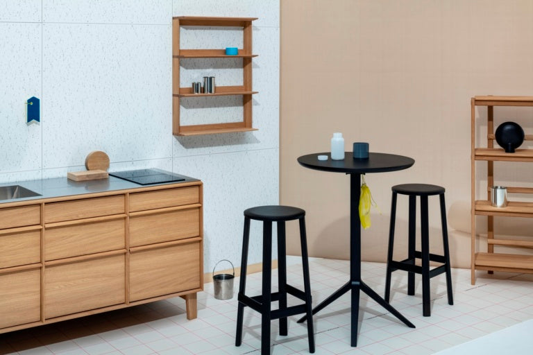 Karimoku New Standard Archive Barstool High สตูลบาร์ไม้โอ๊คดีไซน์มินิมอล ออกแบบโดย Christian Haas