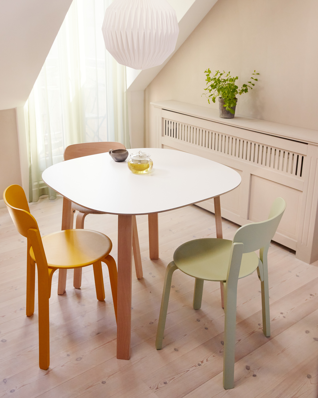 TAKT Turn Table (Made to Order)