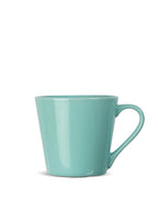 แก้ว Brazil สีเขียวอ่อน Pantone 324C จาก Sagaform ผลิตจากสโตนแวร์ ดีไซน์เรียบ ทนทาน ใช้กับเครื่องล้างจานและไมโครเวฟได้ เหมาะสำหรับใช้งานทุกวัน