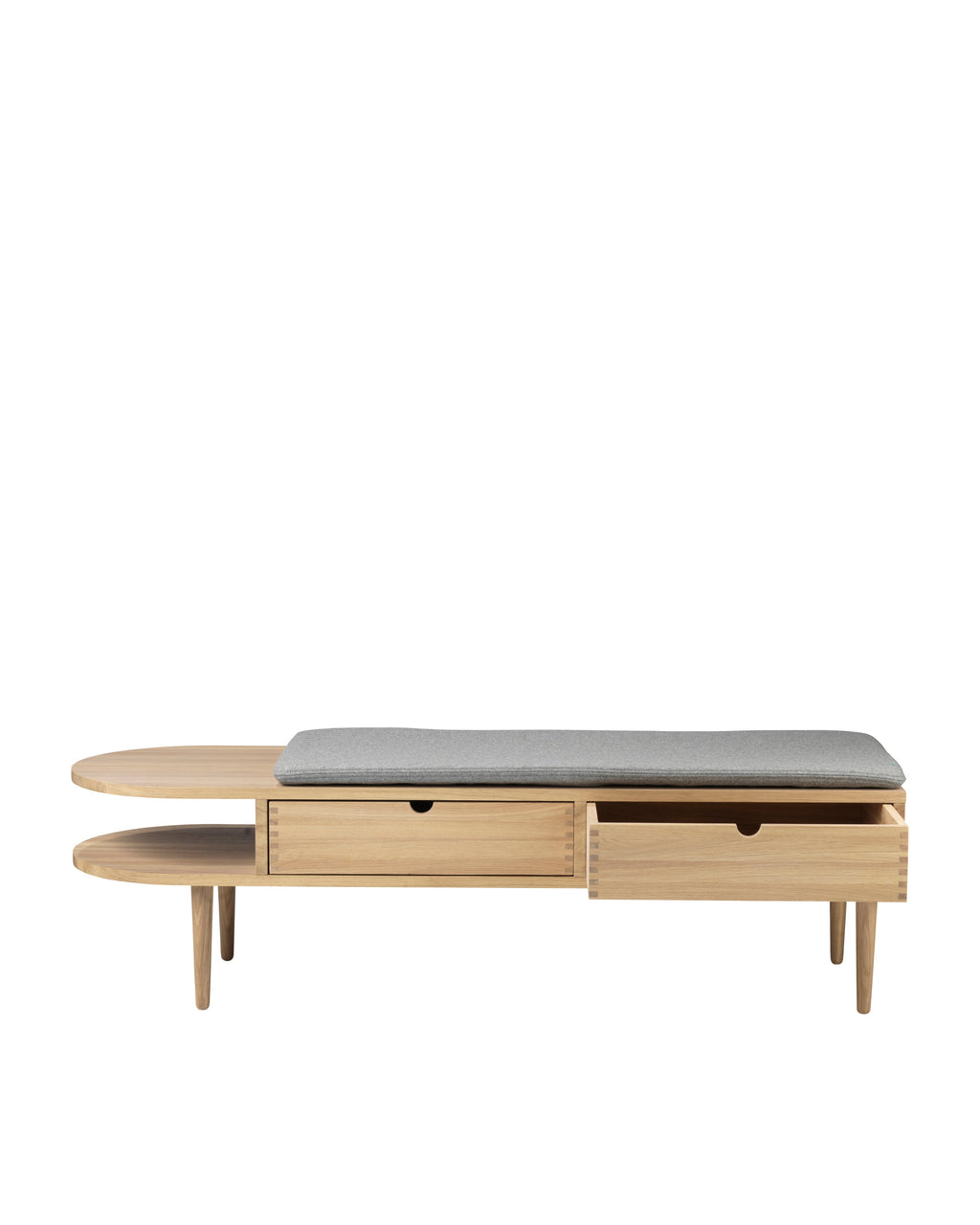 FDB Møbler F24 Bench โดย Mot & Bergstrøm ม้านั่งอเนกประสงค์ไม้โอ๊กพร้อมลิ้นชัก มีสองขนาด Small และ Large ดีไซน์ปี 2017
