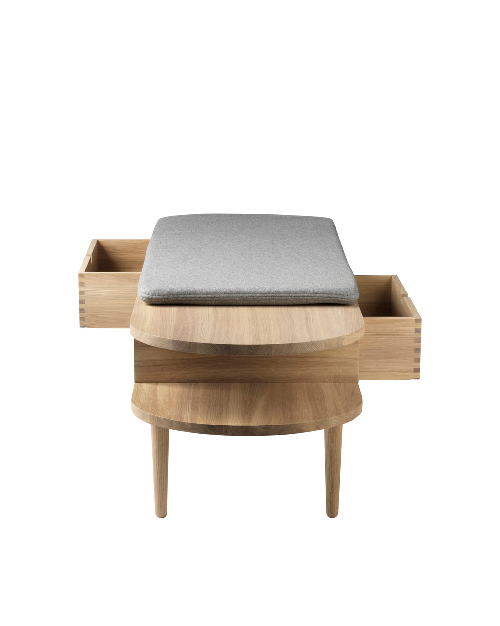 FDB Møbler F24 Bench โดย Mot & Bergstrøm ม้านั่งอเนกประสงค์ไม้โอ๊กพร้อมลิ้นชัก มีสองขนาด Small และ Large ดีไซน์ปี 2017