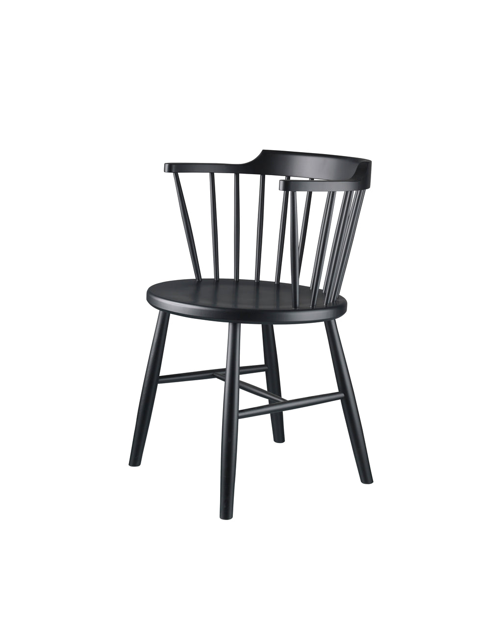 FDB Møbler J18 Chair ดีไซน์โดย Børge Mogensen มุมด้านหน้า โครงสร้างไม้โอ๊ก พื้นผิวเคลือบน้ำมัน และที่นั่งทรงโค้งแบบ bowl-shaped