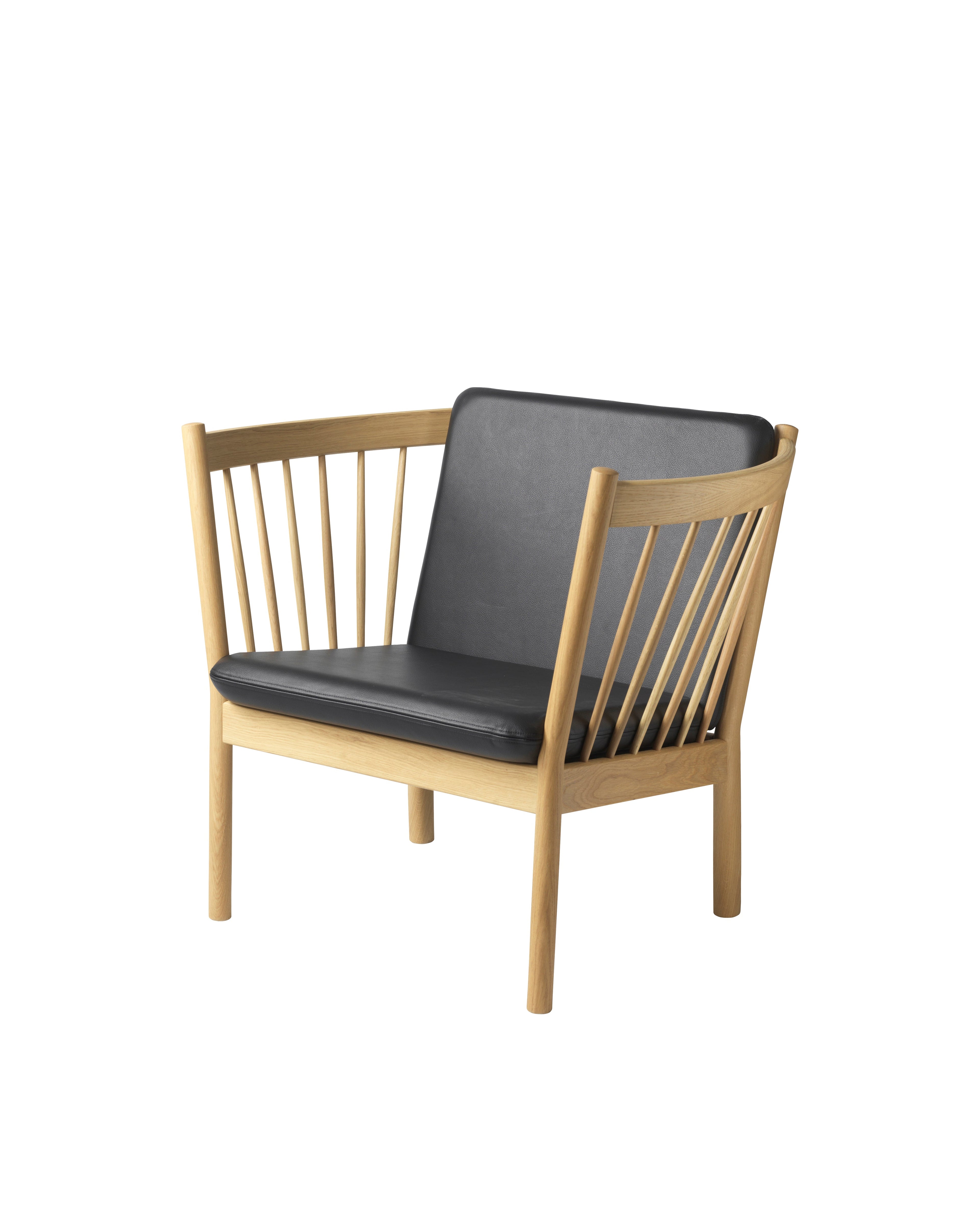 FDB Møbler J146 Armchair โดย Erik Ole Jørgensen โครงไม้โอ๊กเคลือบ lacquered พนักพิงแบบ spoke-back บุผ้าหรือหนัง ดีไซน์ปี 1978