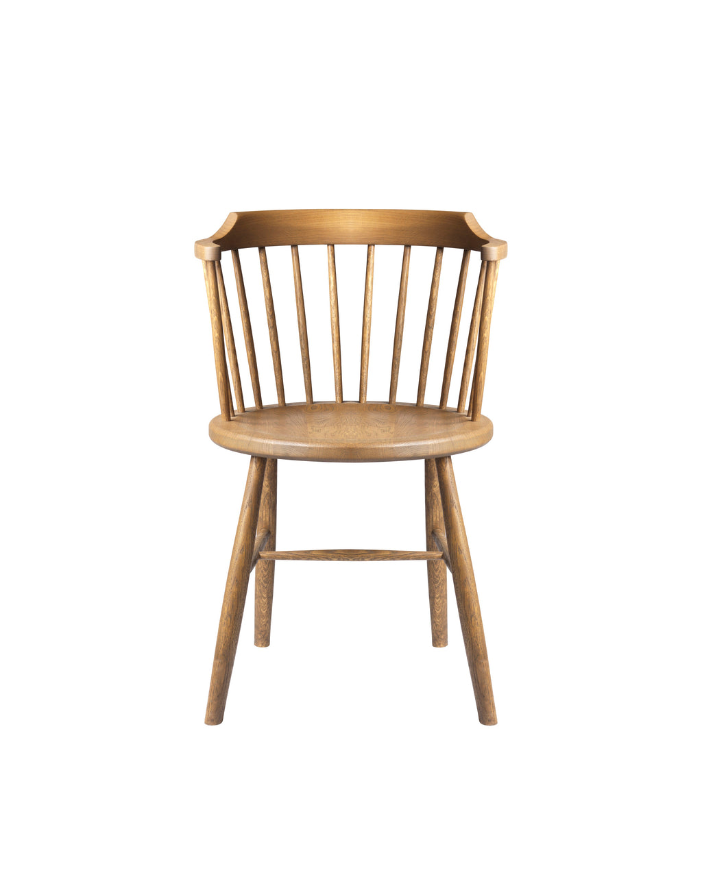 FDB Møbler J18 Chair ดีไซน์โดย Børge Mogensen มุมด้านหน้า โครงสร้างไม้โอ๊ก พื้นผิวเคลือบน้ำมัน และที่นั่งทรงโค้งแบบ bowl-shaped