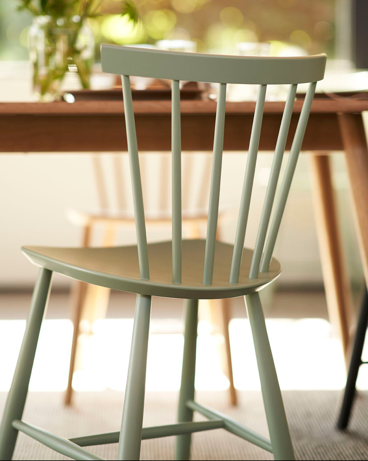 FDB Møbler J46 Chair โดย Poul M. Volther ทำจากไม้บีช/โอ๊ค ดีไซน์พนักพิงซี่ไม้ปี 1956 เคลือบผิวน้ำแบบ lacquered