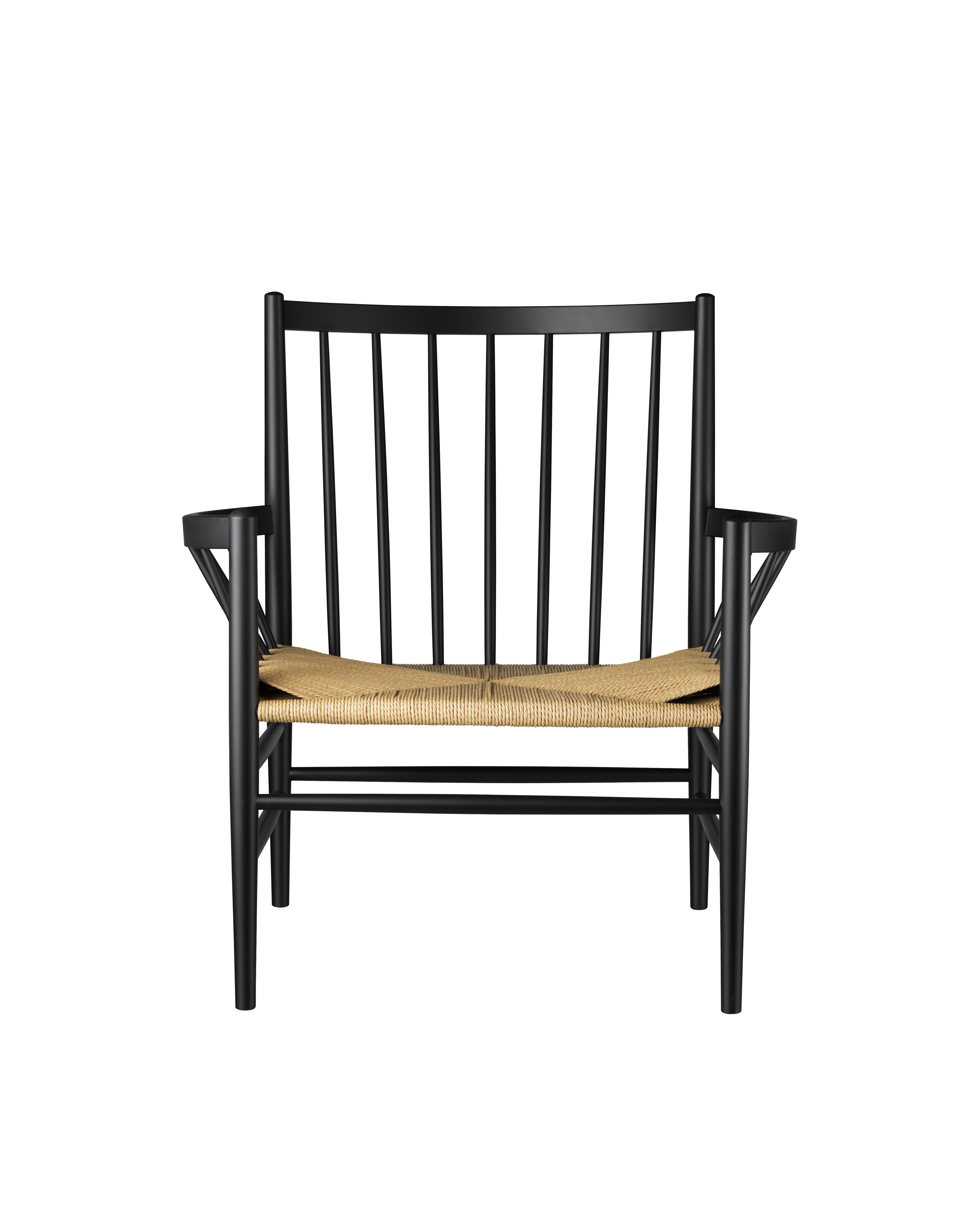 FDB Møbler J82 Lounge Chair โดย Jørgen Bækmark โครงไม้โอ๊กหรือบีช ที่นั่ง papercord natural ดีไซน์ปี 1962