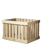 กล่องไม้โอ๊คซีรีส์ Æbletoft จาก FDB Møbler ออกแบบโดย Monica Ritterband ดีไซน์จากลังแอปเปิลดั้งเดิม วางซ้อนได้ มีหลายขนาดสำหรับจัดเก็บและตกแต่งบ้าน