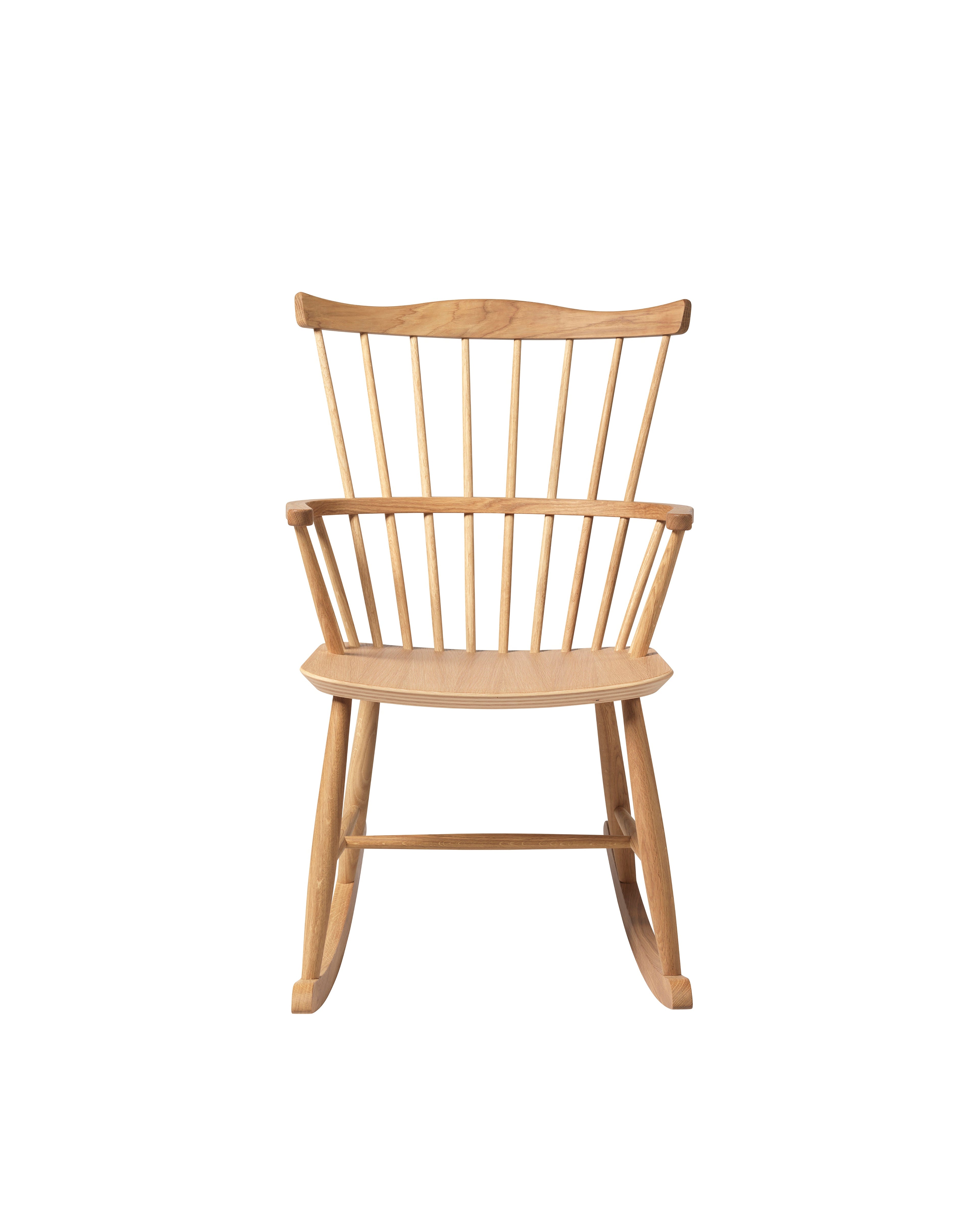 FDB Møbler J52G Rocking Chair โดย Børge Mogensen เก้าอี้โยกไม้โอ๊ก/บีช พนักพิงสไตล์ Windsor ดีไซน์ทศวรรษ 1950 เคลือบน้ำมัน