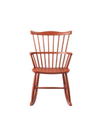 FDB Møbler J52G Rocking Chair โดย Børge Mogensen เก้าอี้โยกไม้โอ๊ก/บีช พนักพิงสไตล์ Windsor ดีไซน์ทศวรรษ 1950 เคลือบน้ำมัน