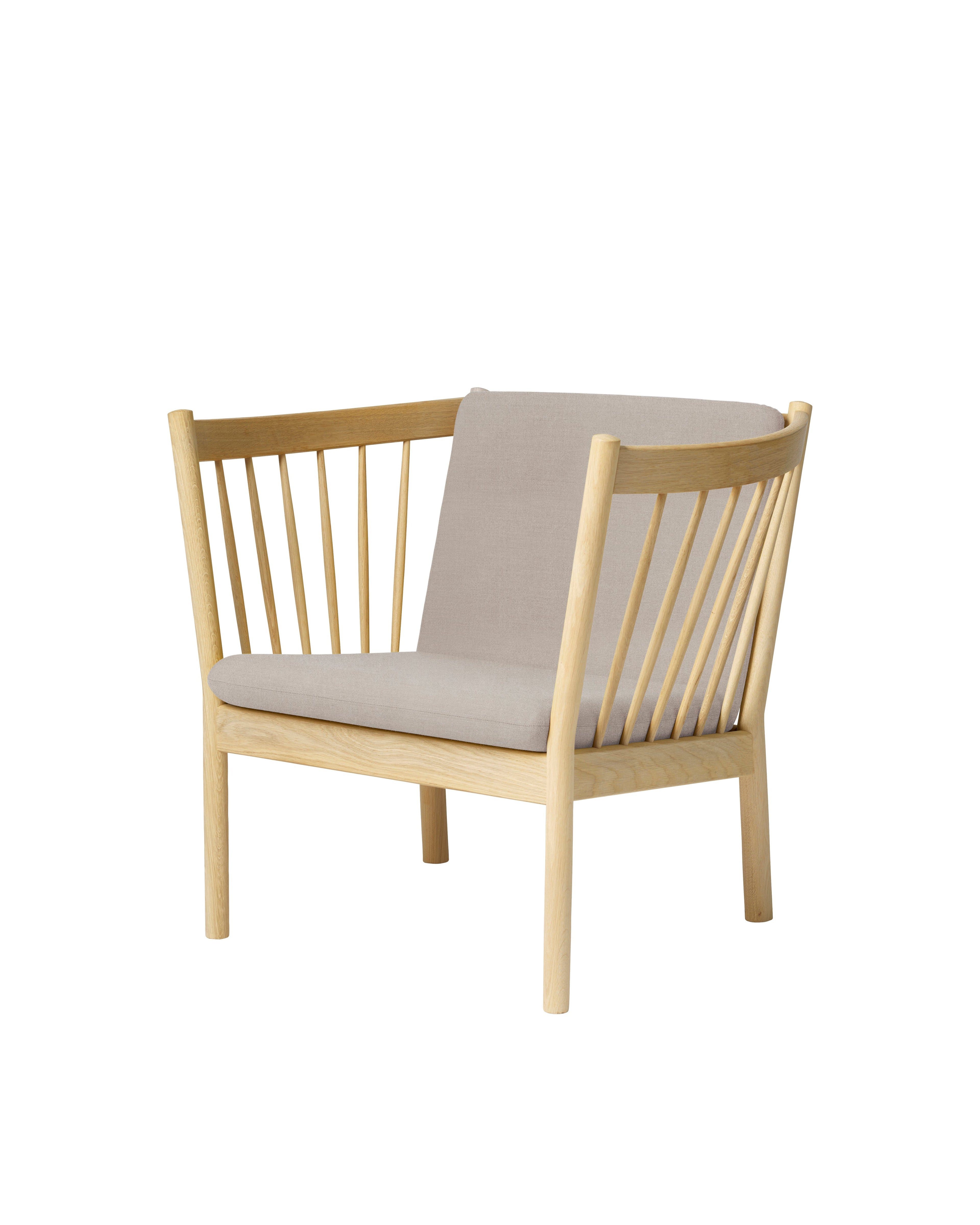 FDB Møbler J146 Armchair โดย Erik Ole Jørgensen โครงไม้โอ๊กเคลือบ lacquered พนักพิงแบบ spoke-back บุผ้าหรือหนัง ดีไซน์ปี 1978