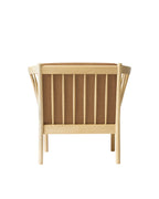 FDB Møbler J146 Armchair โดย Erik Ole Jørgensen โครงไม้โอ๊กเคลือบ lacquered พนักพิงแบบ spoke-back บุผ้าหรือหนัง ดีไซน์ปี 1978