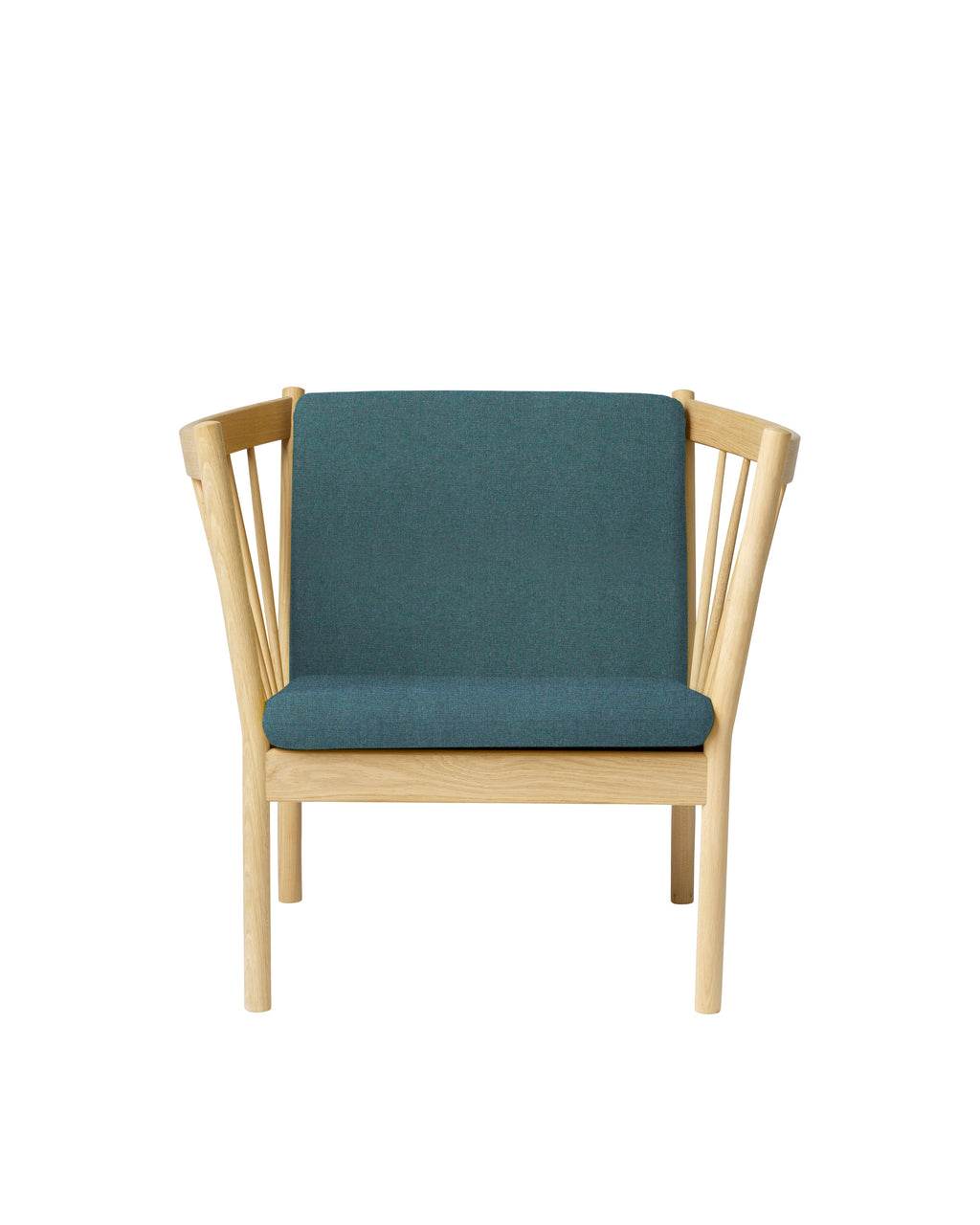 FDB Møbler J146 Armchair โดย Erik Ole Jørgensen โครงไม้โอ๊กเคลือบ lacquered พนักพิงแบบ spoke-back บุผ้าหรือหนัง ดีไซน์ปี 1978