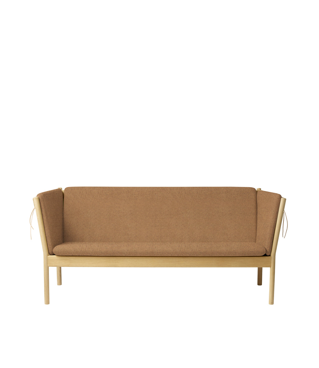 FDB Møbler J148 / J149 Sofa Series (Made to Order) (สำเนา)