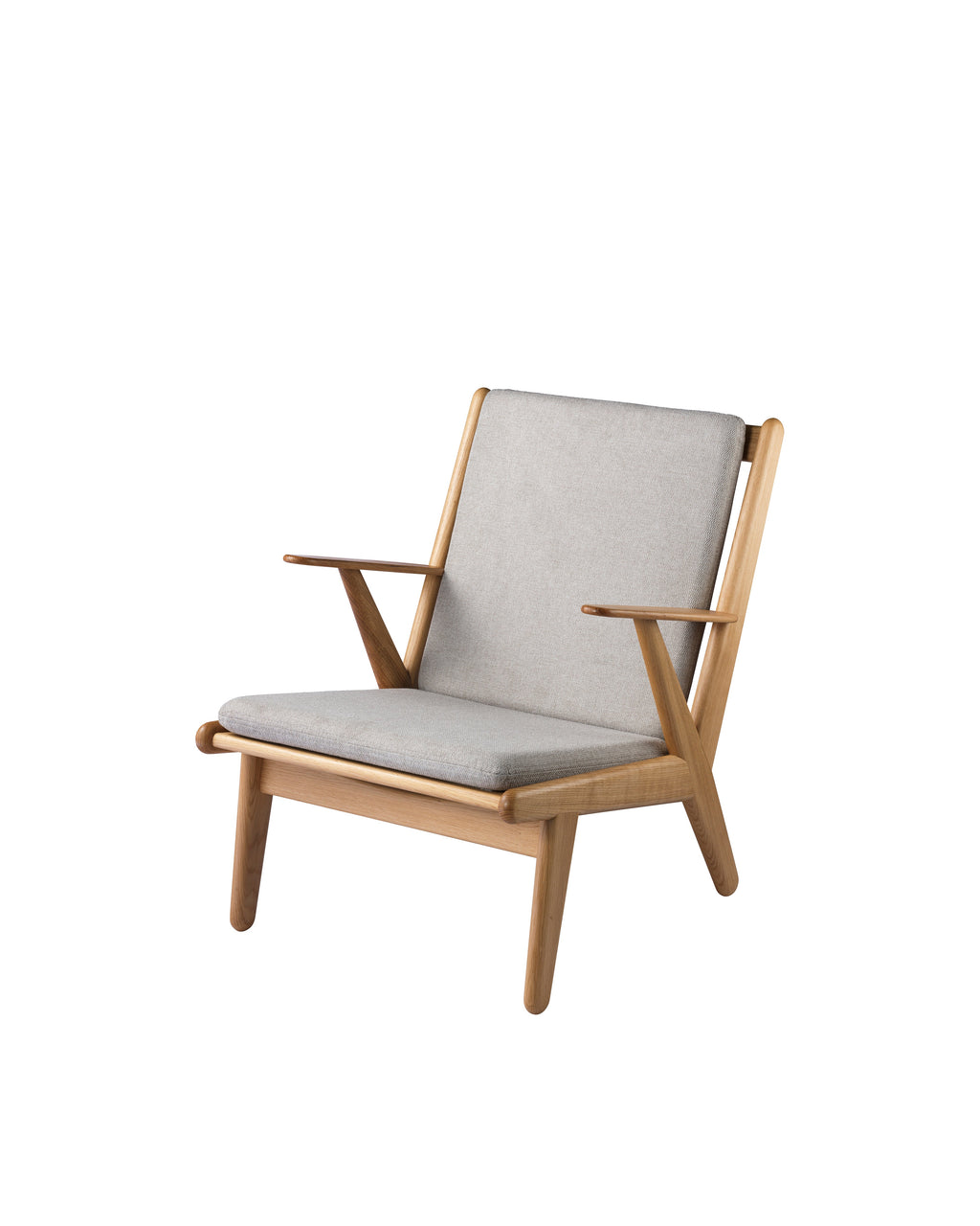 FDB Møbler J53 Armchair โดย Poul M. Volther โครงไม้โอ๊กเคลือบน้ำมัน บุผ้าเลือกได้หลายแบบ เช่น Monza, Cosmo, Grain, Main Line Flax ดีไซน์ปี 1953
