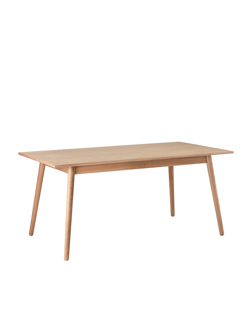FDB Møbler C35 Dining Table Series โต๊ะไม้โอ๊กดีไซน์ปี 1957 โดย Poul M. Volther พร้อมตัวเลือกท็อปไม้โอ๊กและลิเนเลียม หลายขนาดและแผ่นต่อโต๊ะ (extension leaves)