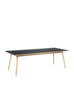FDB Møbler C35 Dining Table Series โต๊ะไม้โอ๊กดีไซน์ปี 1957 โดย Poul M. Volther พร้อมตัวเลือกท็อปไม้โอ๊กและลิเนเลียม หลายขนาดและแผ่นต่อโต๊ะ (extension leaves)