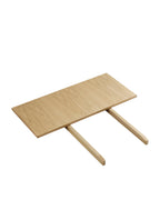 FDB Møbler C35 Dining Table Series โต๊ะไม้โอ๊กดีไซน์ปี 1957 โดย Poul M. Volther พร้อมตัวเลือกท็อปไม้โอ๊กและลิเนเลียม หลายขนาดและแผ่นต่อโต๊ะ (extension leaves)