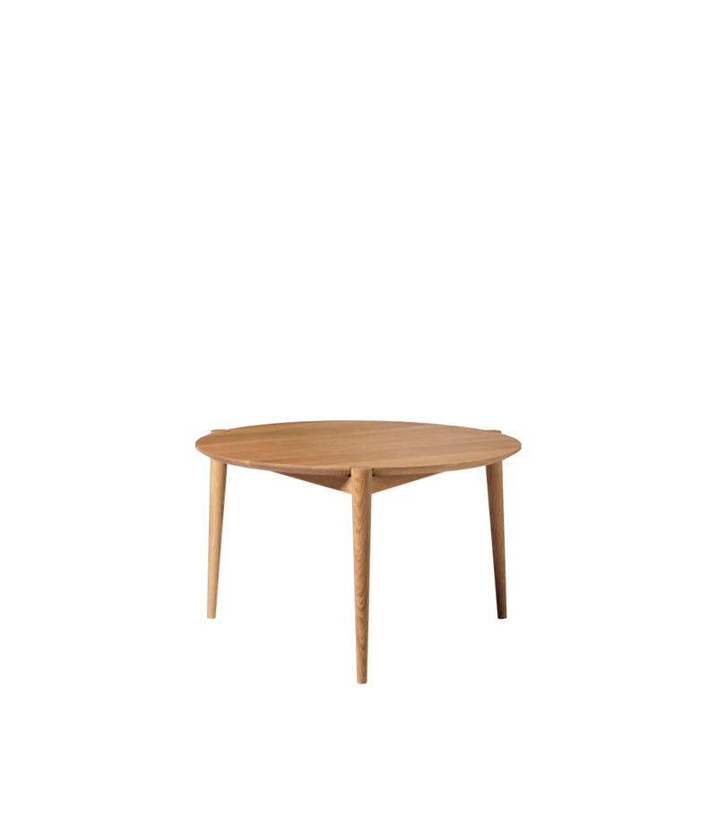 FDB Møbler D102 Søs Coffee Table โต๊ะกลางไม้ oak ทรงกลม ออกแบบโดย Stine Lundgaard Weigelt