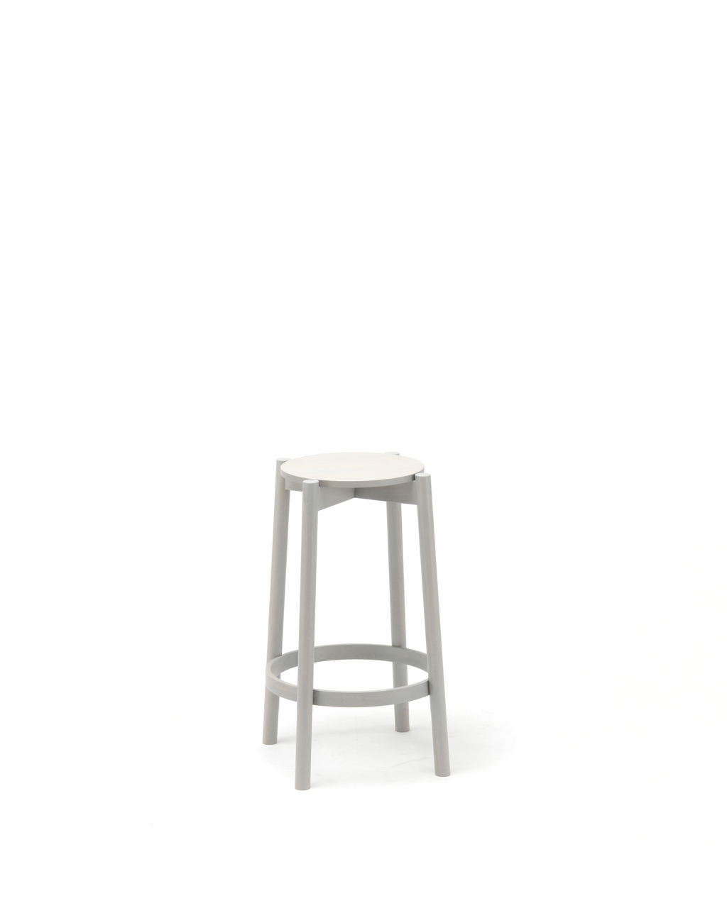 Karimoku New Standard Castor Bar Stool สตูลบาร์ไม้โอ๊คญี่ปุ่นดีไซน์เรียบ พร้อมที่พักเท้าเสริมเหล็ก เหมาะสำหรับเคาน์เตอร์ครัว คาเฟ่ และบาร์