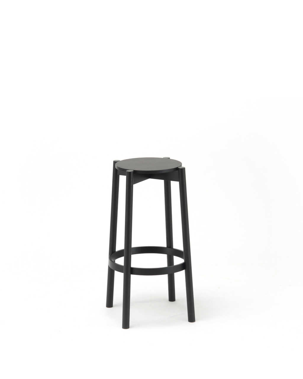 Karimoku New Standard Castor Bar Stool High สตูลบาร์ไม้โอ๊คญี่ปุ่นดีไซน์เรียบ พร้อมที่พักเท้าเสริมเหล็ก เหมาะสำหรับเคาน์เตอร์บาร์ คาเฟ่ และพื้นที่รับรอง