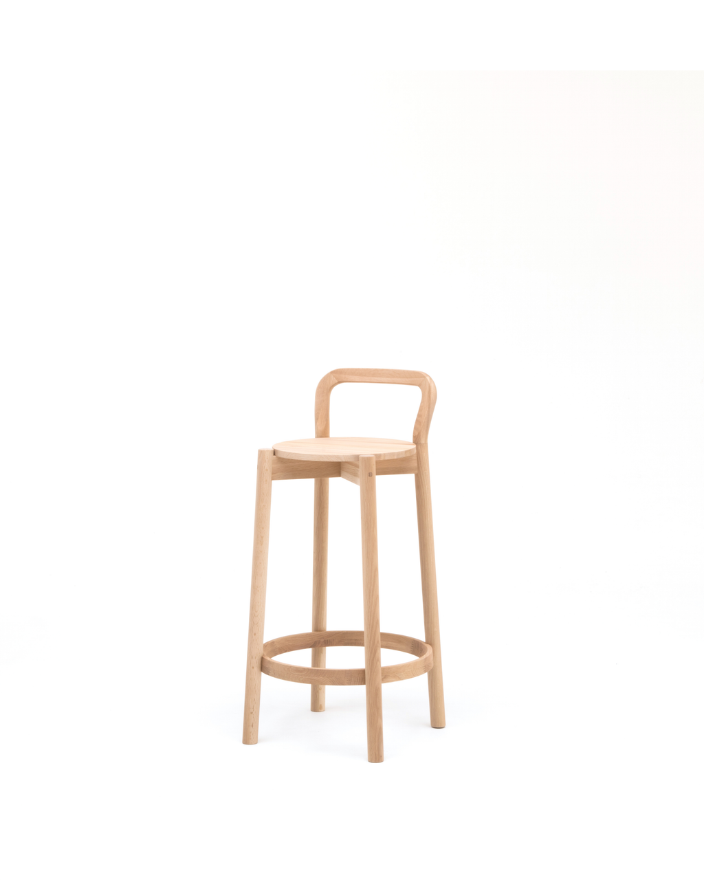 Karimoku New Standard Castor Bar Stool with Backrest สตูลบาร์ไม้โอ๊คมีพนักพิง