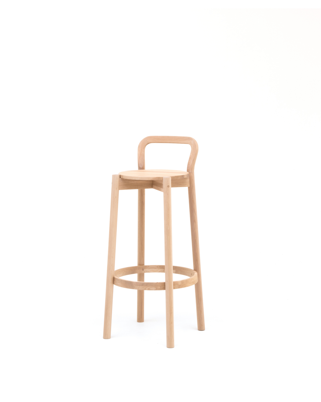 Karimoku New Standard Castor Bar Stool with Backrest High สตูลบาร์ไม้โอ๊คมีพนักพิง