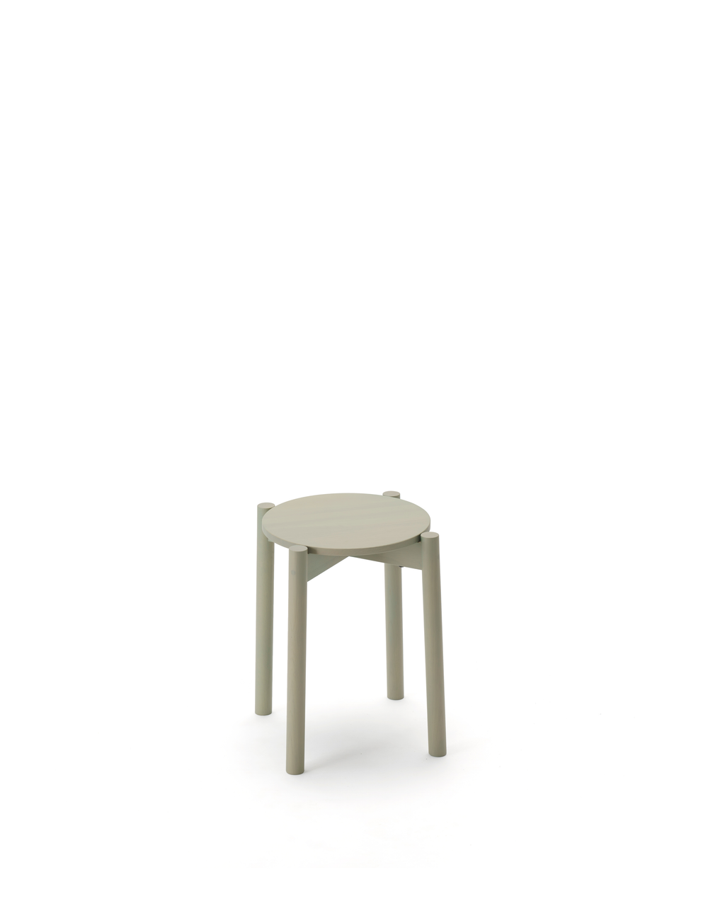 Karimoku New Standard Castor Stool Plus สตูลไม้โอ๊คทรงเรียบวางซ้อนเก็บได้