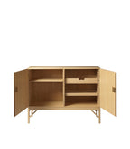 FDB Møbler A232 Sideboard ตู้เก็บของไม้โอ๊คดีไซน์สแกนดิเนเวียนพร้อมรายละเอียดทองเหลือง ออกแบบโดย Børge Mogensen