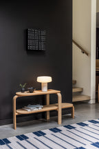 Case Furniture Altura Bench ม้านั่งสองระดับดีไซน์ร่วมสมัยจาก Patricia Pérez ทำจากไม้โอ๊ค ขอบโค้ง เรียบคม ใช้ได้ทั้งวางของและนั่ง