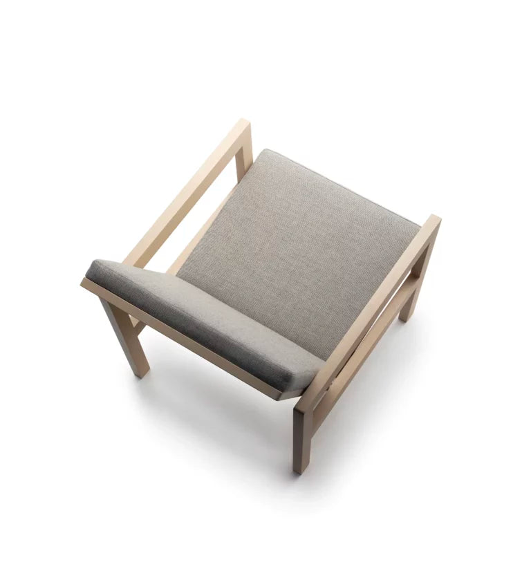 Arkitecture YKA1 Lounge Chair