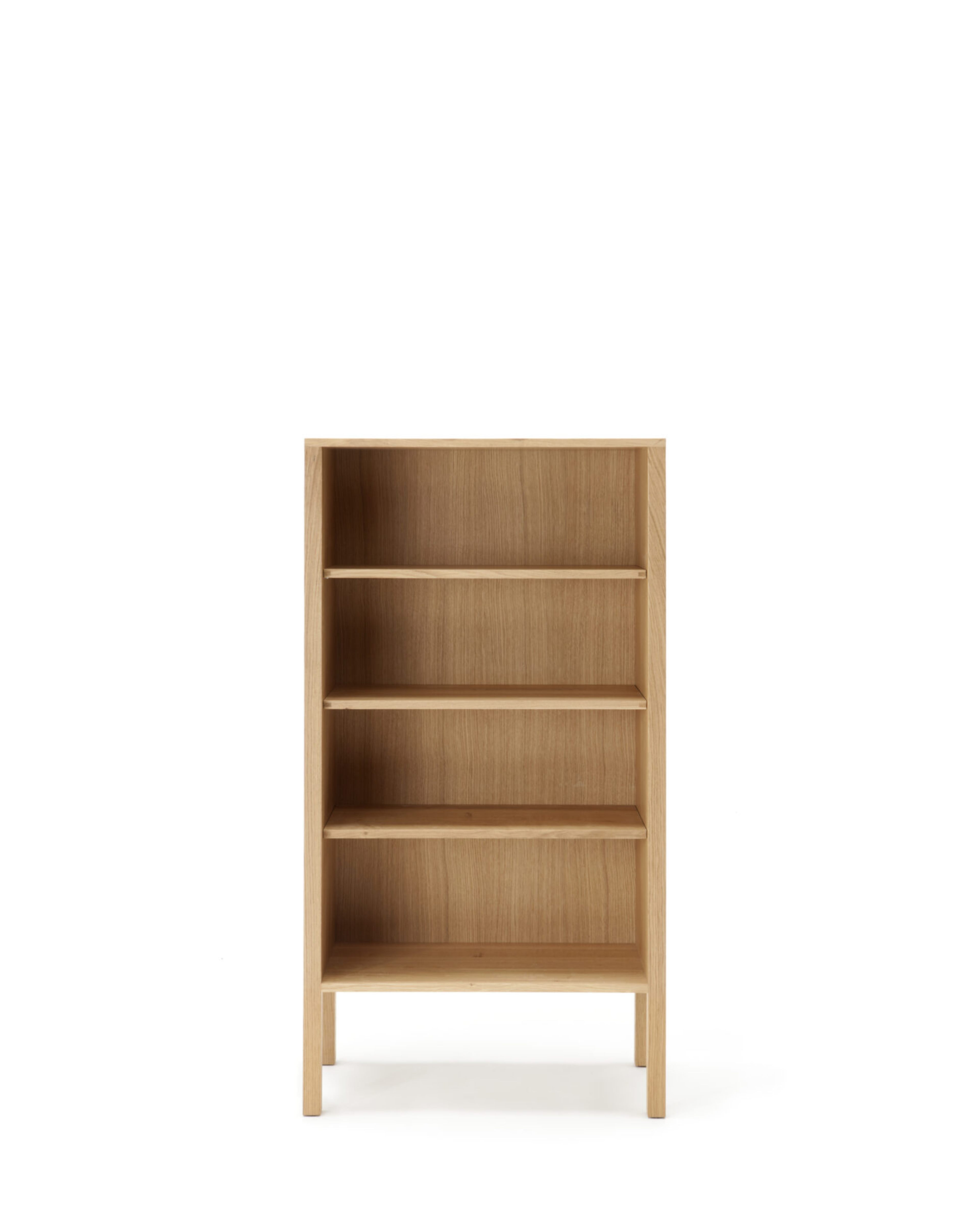 Nikari Arkitecture High Cabinet ตู้สูง birch, ash หรือ oak พร้อมบาน solid wood และชั้นวางสามชั้น ออกแบบโดย Kari Virtanen