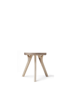 Nikari August Industry Stool Table เฟอร์นิเจอร์ ash ที่ใช้ได้ทั้งเป็น stool และ side table ออกแบบโดย Aamu Song และ Johan Olin