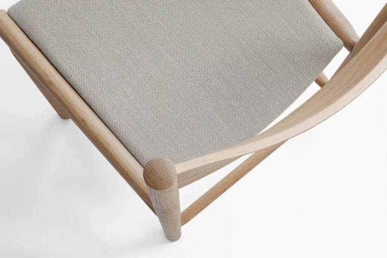 Akademia Dining Chair